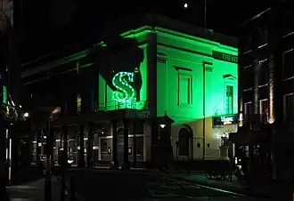 Image décrite ci-après