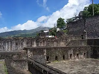 Ruines du théâtre.
