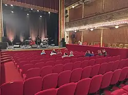 Description de cette image, également commentée ci-après