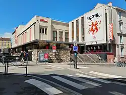 Description de cette image, également commentée ci-après