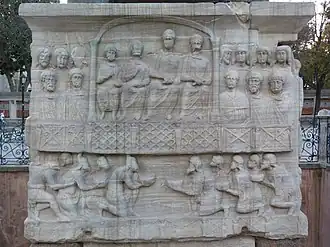 Description de cette image, également commentée ci-après