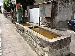 Fontaine.