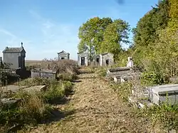 Ancien cimetière.