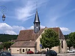 L'église Saint-Amand (XIIIe&nbsp;siècle).