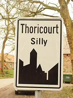 Entrée à Thoricourt.