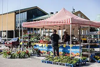 Le marché Tikkurilantori.