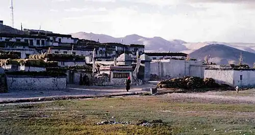La ville de Tingri en 1993