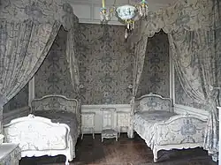 La chambre bleue.