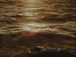 Photogramme de paysage marin.