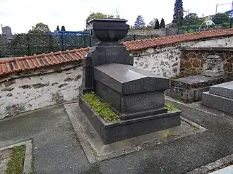 Tombe de Georges Bouton.