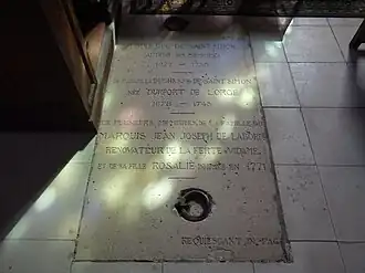 Dalle funéraire des Saint-Simon.