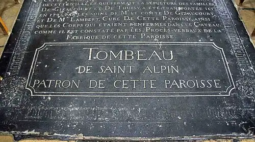 Son tombeau en l’église Saint-Alpin de Châlons.