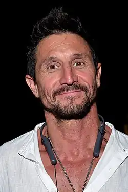 Description de cette image, également commentée ci-après