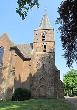 Église réformée datant du XVe&nbsp;siècle.