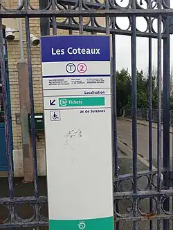 Totem informatif de la station Les Coteaux, en octobre 2017.