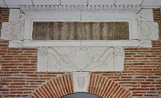 Stèle du collège de l'Esquile.