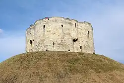  Clifford's Tower