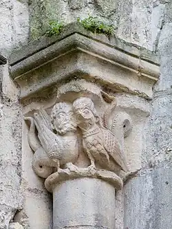 Bas-relief du porche