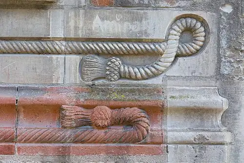 Détail de la façade de la maison de Tristan-l'Hermite
