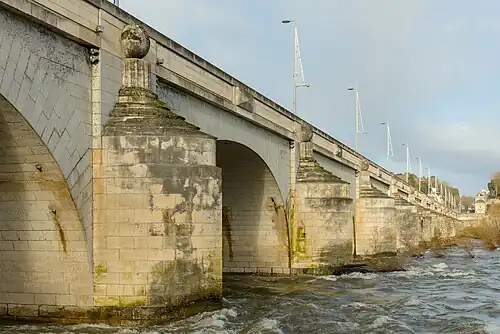 Le pont vu du sud-est en 2025.