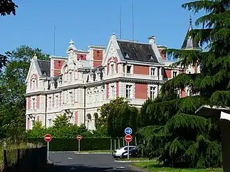 Image illustrative de l’article Château Magne