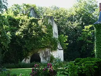 Les vestiges de l'ancienne église Notre-Dame de l'Assomption.