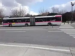 Solaris Urbino 18M en Gare de Marne-la-Vallée - Chessy.
