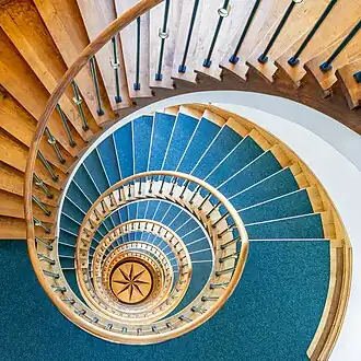 Escalier en colimaçon au Kampnagel&nbsp;(de), centre culturel à Hambourg.