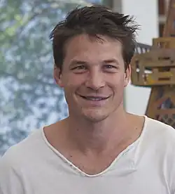 Description de cette image, également commentée ci-après