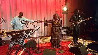 Description de cette image, également commentée ci-après