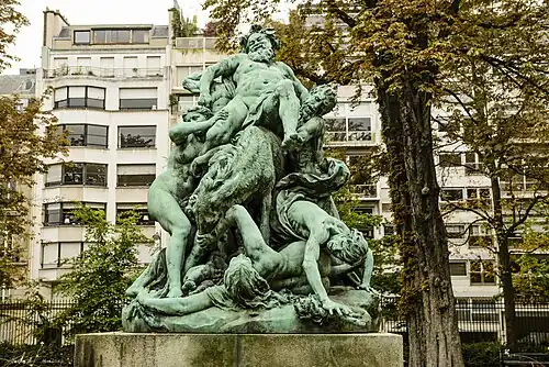Jules Dalou, Le Triomphe de Silène (1898), Paris, jardin du Luxembourg.