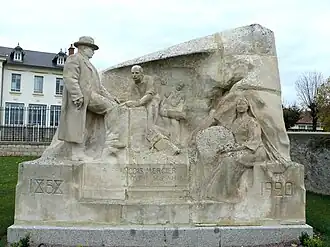 Monument à la mémoire de François Mercier.