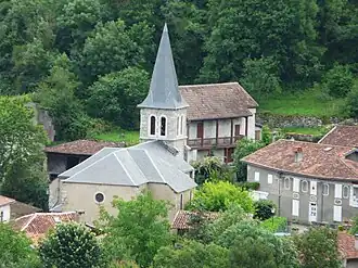 L'église Saint-Pierre.
