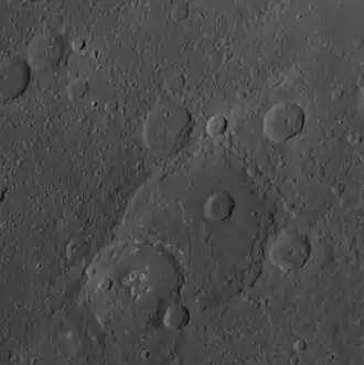 Image illustrative de l'article Truffaut (cratère)