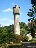 Château d'eau en béton armé.