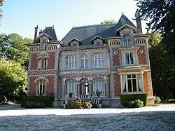 Château Buiret.