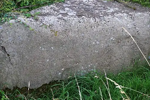 La pierre des sept soleils