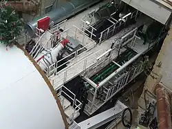 Début du train suiveur, l’extrémité de la vis d’Archimède est visible.