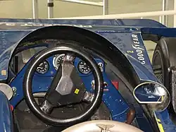 Le cockpit d'une Tyrrell P34.