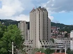 Hotel Zlatibor (1981) conçu par Svetlana Kana Radević à Užice