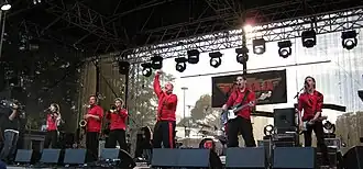 Description de cette image, également commentée ci-après