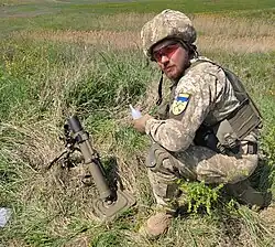 Utilisant un mortier KVA 118.