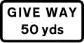 Signalisation avancée ou d'un cédez-le-passage (avec distance)