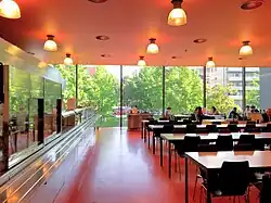 Cafétéria de l'USI.