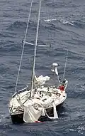navire désemparé à la dérive, non maître de sa manœuvre