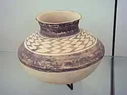 Poterie d'Obeid 3, jarre, 5300-4700 BC, Musée du Louvre, AO 29611.