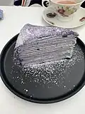 Gâteau de crêpes à l'ube
