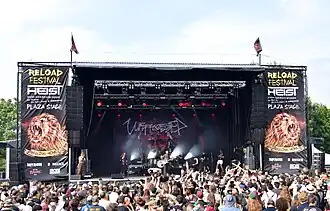 Description de cette image, également commentée ci-après