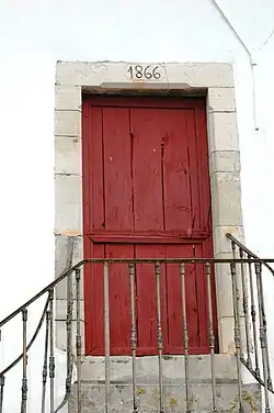 Détail d'une porte ancienne (1866).