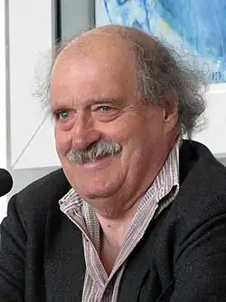 Description de cette image, également commentée ci-après